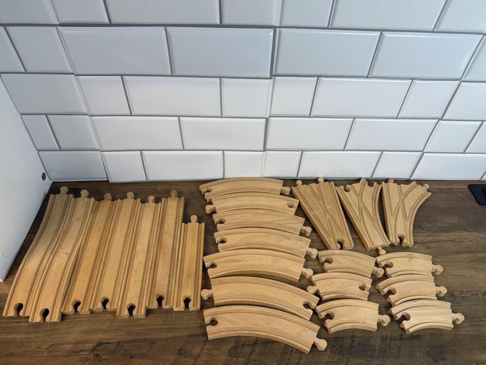 Thomas & Friends Wooden Railway Track Lot 23 Pc Vintage Straight Curved Switch